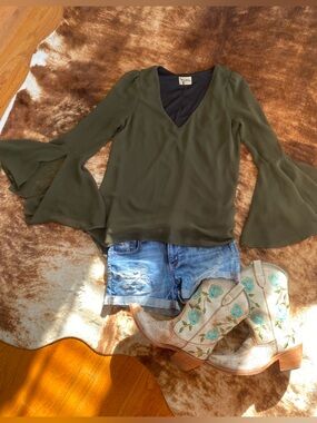 Show Me Your Mumu Blouse